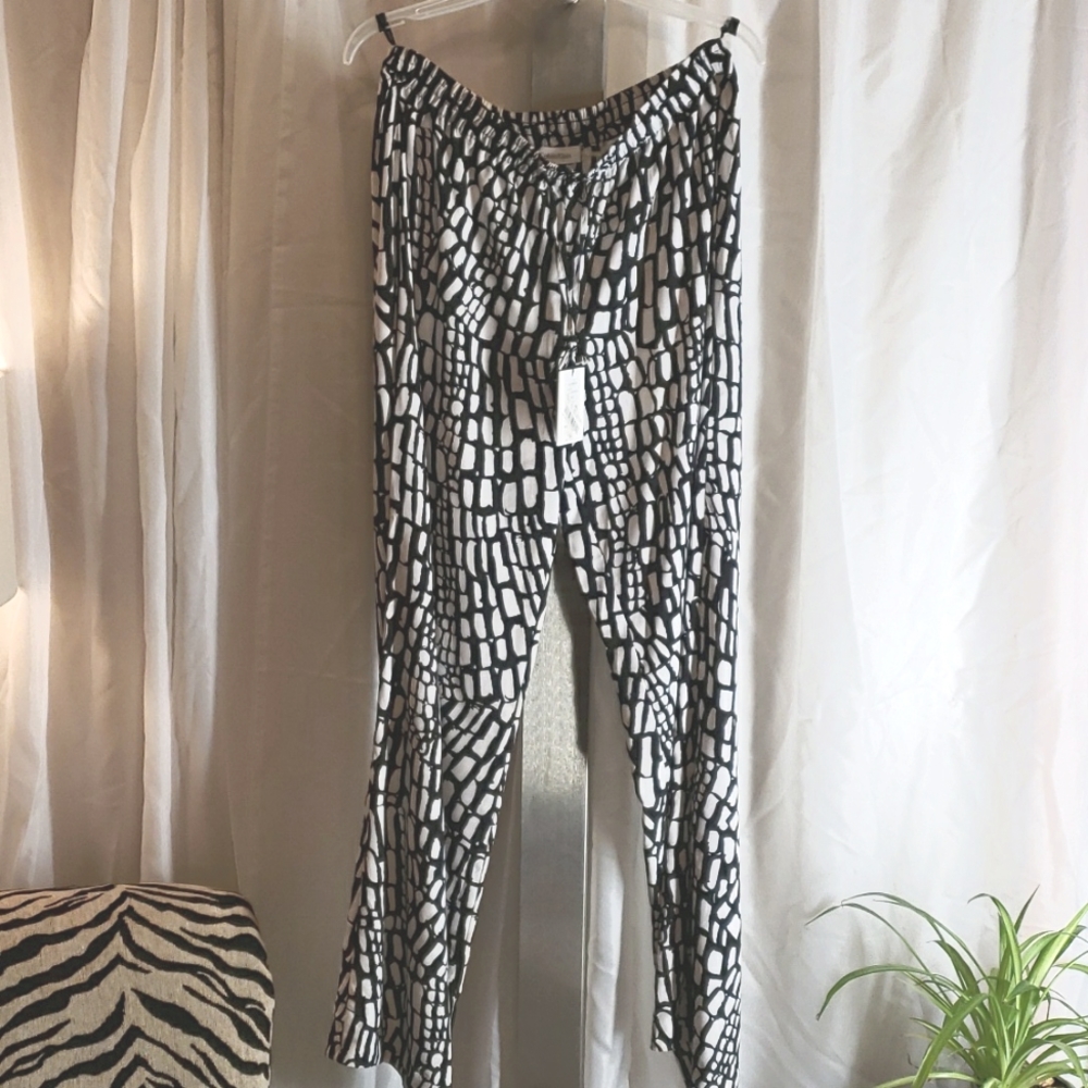 Calvin Klein print palazzo pant. Sz M